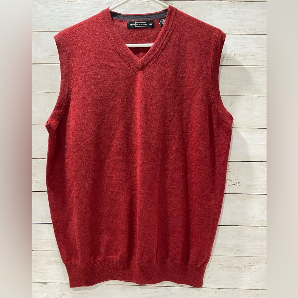 Carnoustie 100% Merino Wool Vest Golf Men’s Size Medium Burgundy Classic Solid
